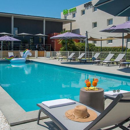 Ibis Styles Pertuis Portes Du Luberon Exterior photo